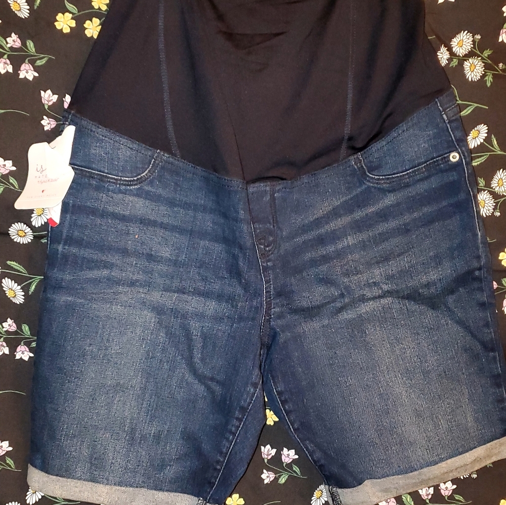 Ingrid & Isabel Indigo Maternity Jeans